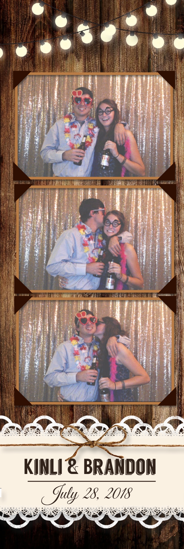 Kinli and Brandon's Wedding | View more photos from the event at gallery.photoboothbillings.com/u/PhotoBoothBillings/Kinli-and-Brandons-Wedding